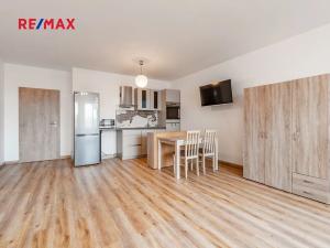 Prodej bytu 2+kk, České Budějovice, České Vrbné, 77 m2