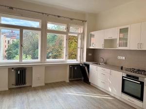 Pronájem bytu 3+kk, Praha - Malá Strana, Újezd, 78 m2