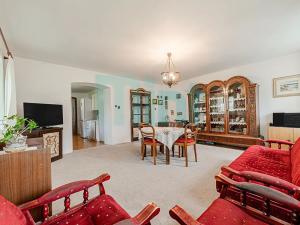 Prodej rodinného domu, Hošťálkovy, 120 m2