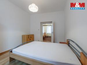 Pronájem bytu 2+1, Karlovy Vary, Na Rolavě, 59 m2