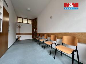 Pronájem obchodního prostoru, Ledeč nad Sázavou, Husovo náměstí, 62 m2