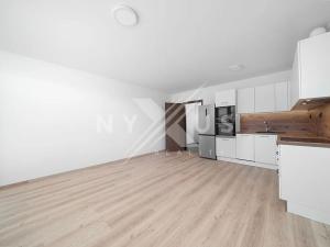 Pronájem bytu 1+kk, Praha - Dolní Měcholupy, Kardausova, 34 m2
