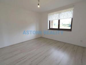 Pronájem rodinného domu, Trnová, 370 m2