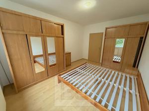 Pronájem bytu 2+kk, Praha - Hostivař, Rižská, 47 m2