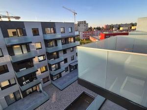 Pronájem bytu 2+kk, Praha - Prosek, Čakovická, 54 m2