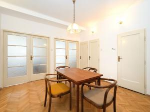 Pronájem bytu 3+1, Praha - Vinohrady, Lucemburská, 81 m2