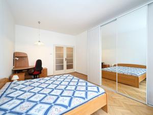 Pronájem bytu 3+1, Praha - Vinohrady, Lucemburská, 81 m2