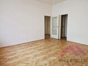 Pronájem bytu 1+1, Praha - Vinohrady, Kouřimská, 36 m2