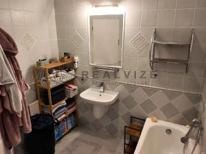 Pronájem bytu 1+kk, České Budějovice, Lidická tř., 40 m2