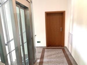 Prodej bytu 3+kk, Karlovy Vary, Škroupova, 130 m2