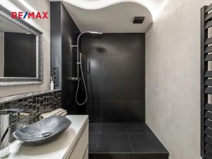 Pronájem bytu 2+kk, Praha - Vysočany, Pod Harfou, 55 m2