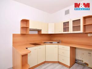 Pronájem bytu 1+1, Děčín - Děčín VI-Letná, Školní, 35 m2