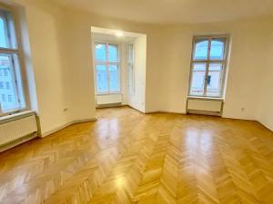 Pronájem bytu 2+1, Brno, Jana Uhra, 73 m2