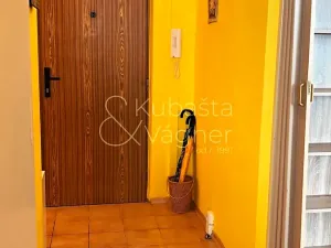 Pronájem bytu 1+1, Chrudim, Husova, 37 m2