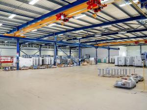 Pronájem výrobních prostor, Hrušky, Na aleji, 6941 m2