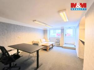 Pronájem obchodního prostoru, Slaný, Třebízského, 50 m2