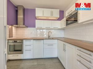 Prodej bytu 2+kk, Praha, V kapslovně, 58 m2