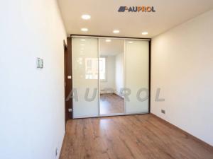 Prodej bytu 3+kk, Praha - Karlín, Molákova, 71 m2