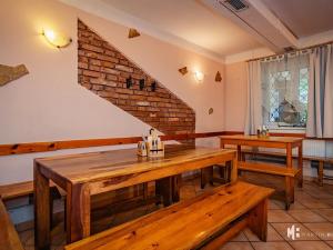 Prodej restaurace, Praha - Strašnice, Gutova, 301 m2