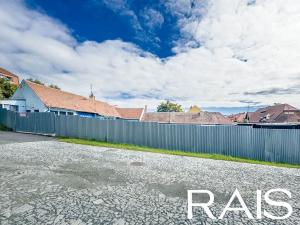 Prodej komerční nemovitosti, Želešice, Jabloňová, 695 m2