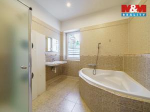 Pronájem rodinného domu, Karlovy Vary - Hůrky, Motýlí, 244 m2