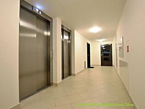 Pronájem bytu 1+kk, Praha - Žižkov, Olšanská, 33 m2