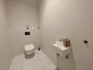 Prodej bytu 3+kk, Praha - Smíchov, Grafická, 95 m2