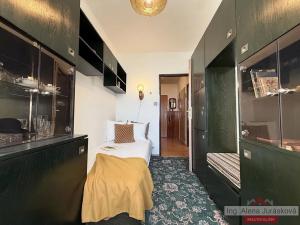 Prodej bytu 2+kk, Praha - Hostivař, Záveská, 36 m2