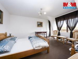 Prodej obchodního prostoru, Zvole, 1860 m2