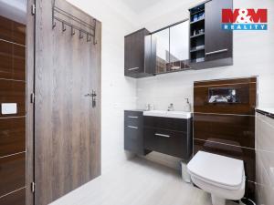 Prodej obchodního prostoru, Zvole, 1860 m2