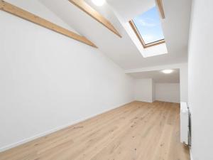 Prodej bytu 3+kk, Praha - Holešovice, Veverkova, 91 m2