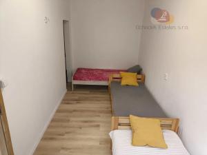 Prodej bytu 3+kk, Ostrava, Václava Košaře, 44 m2