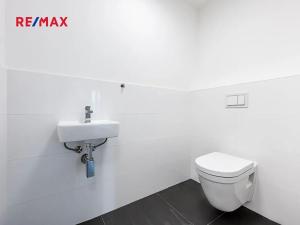 Prodej bytu 3+kk, Horoměřice, Karla IV., 80 m2