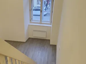 Pronájem bytu 2+kk, Praha - Smíchov, Nádražní, 52 m2