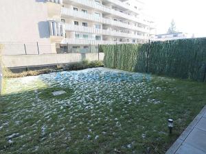 Pronájem bytu 2+kk, Praha - Strašnice, Zvěřinova, 121 m2