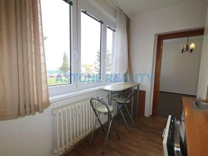 Pronájem bytu 3+1, Praha - Radotín, Kraslická, 83 m2