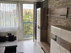 Prodej bytu 2+1, Praha - Kobylisy, Frýdlantská, 45 m2