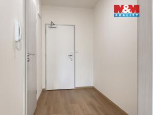Pronájem bytu 1+kk, Zlín, Nad Stráněmi, 33 m2