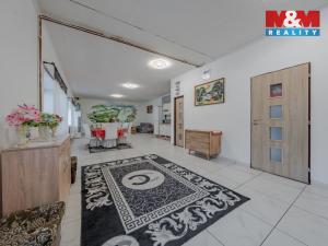 Prodej rodinného domu, Branky, 470 m2