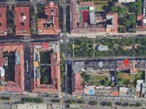 Pronájem garážového stání, Praha - Holešovice, Tusarova, 12 m2