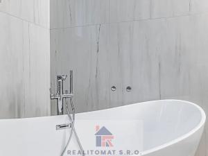 Prodej rodinného domu, Praha - Komořany, Pod lesem, 175 m2