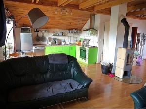 Pronájem bytu 1+kk, Plzeň, Bezová, 75 m2