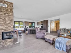 Prodej vily, Stará Huť, 188 m2