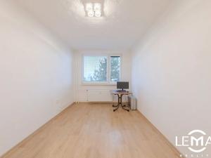 Prodej bytu 3+1, Velká Bystřice, Nádražní I, 68 m2