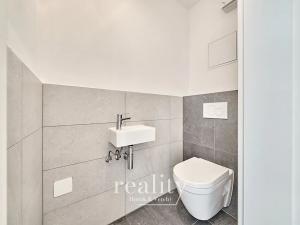 Pronájem bytu 2+kk, Znojmo, Hrušňová, 60 m2