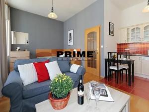 Pronájem bytu 1+kk, Praha - Vinohrady, Sázavská, 35 m2