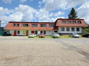 Pronájem obchodního prostoru, Halenkov, 15 m2