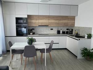 Pronájem bytu 3+kk, Otrokovice, 71 m2