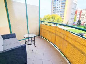 Pronájem bytu 2+kk, Praha - Hlubočepy, Voskovcova, 42 m2