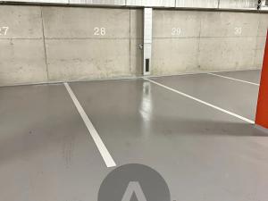 Pronájem garážového stání, Brno, Jaroslava Foglara, 13 m2
